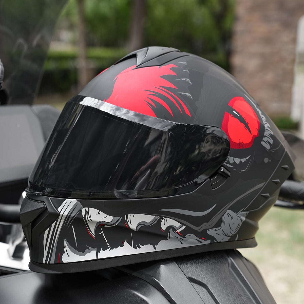 Full Face Dual Visor Motorcycle Helmet P6098